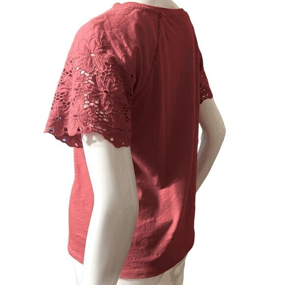 LOFT Pinkish Red Short Sleeve T-shirt with Floral Eyelet Sleeves size XS - Picture 3 of 7